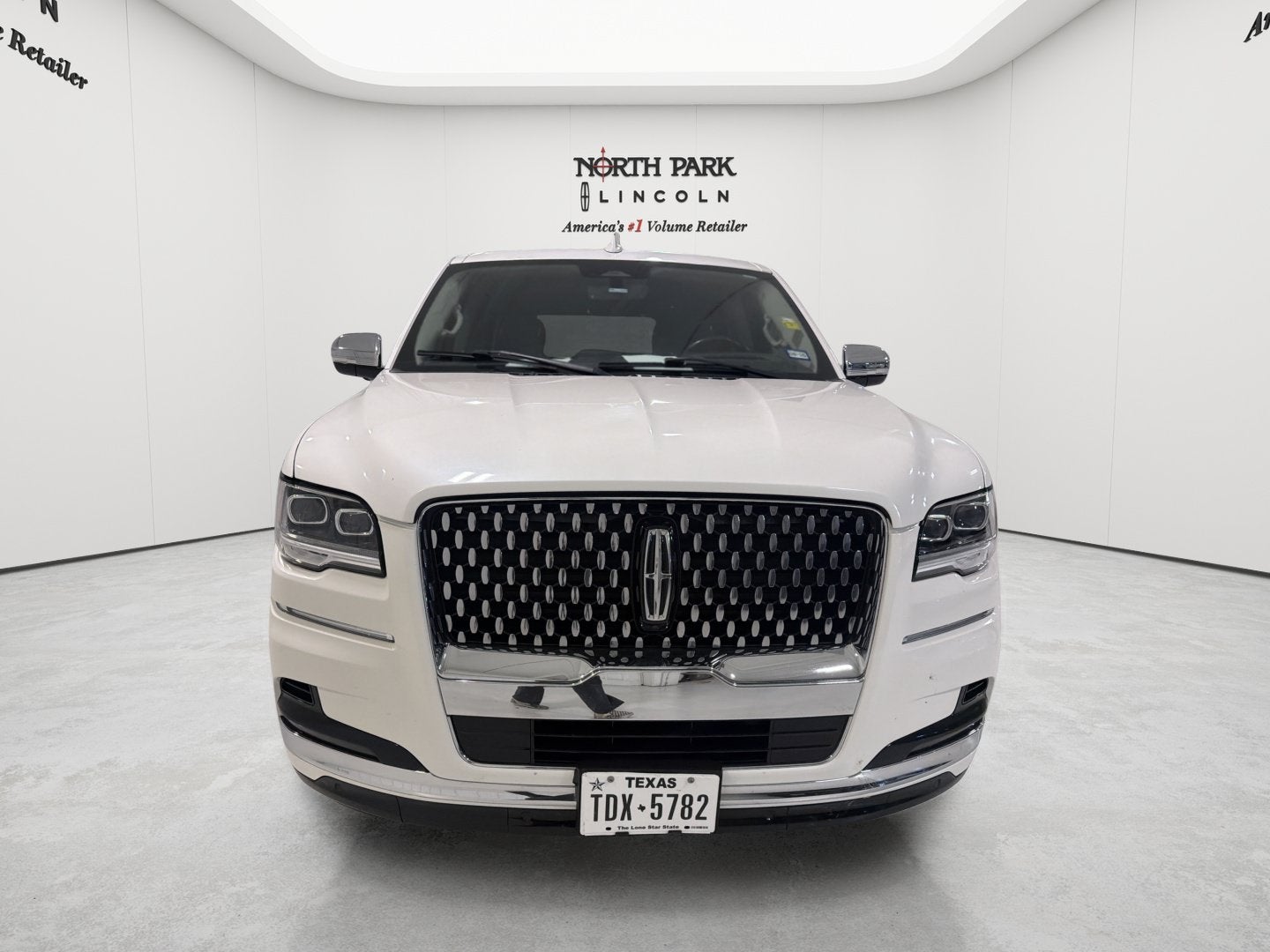 2022 Lincoln Navigator Black Label
