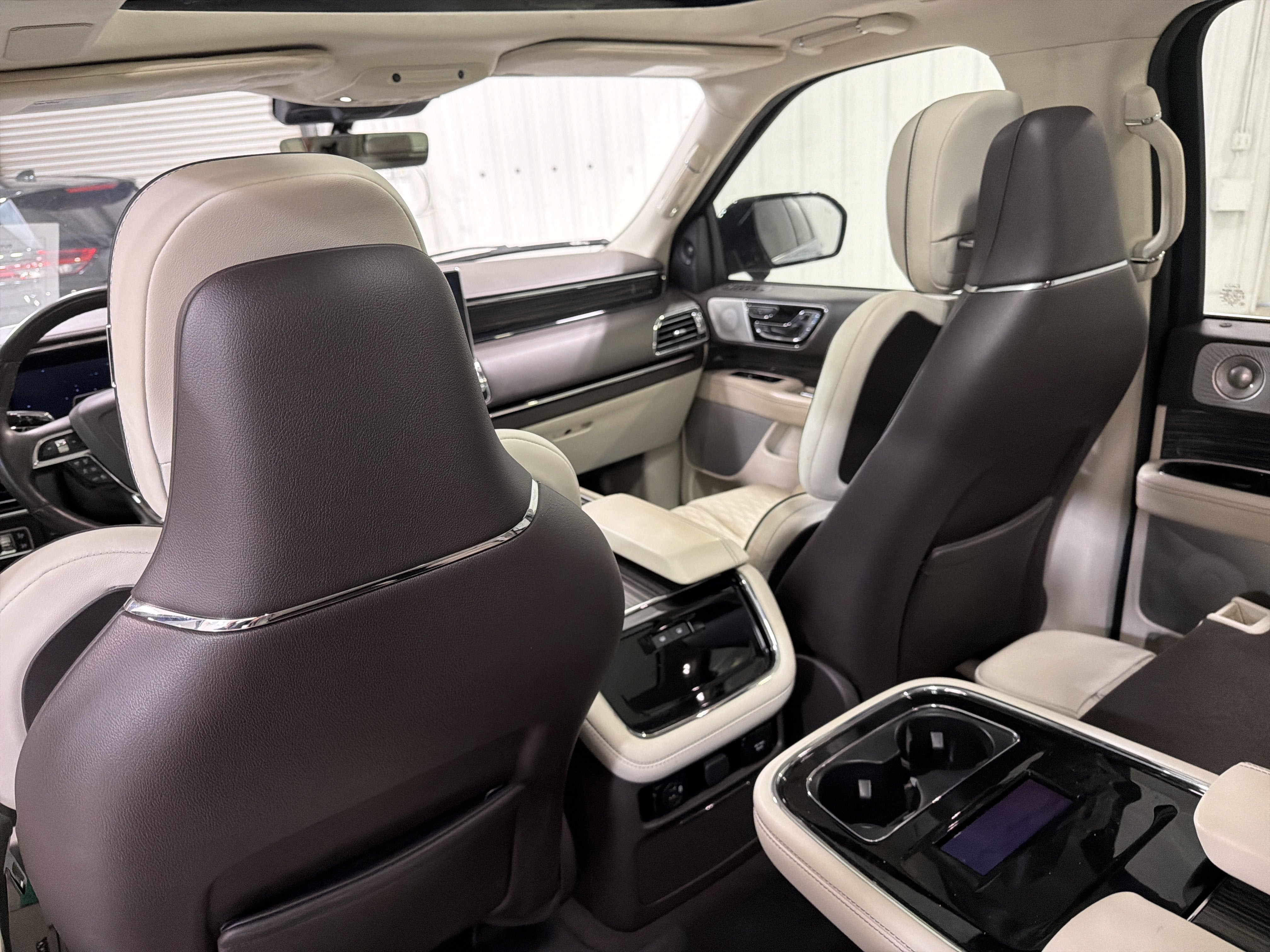 2022 Lincoln Navigator Black Label