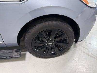 2022 Lincoln Navigator Black Label