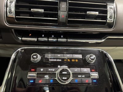 2022 Lincoln Navigator Black Label