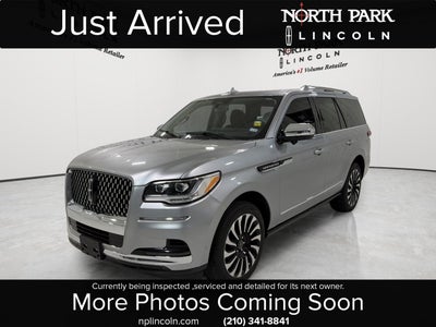 2022 Lincoln Navigator Black Label