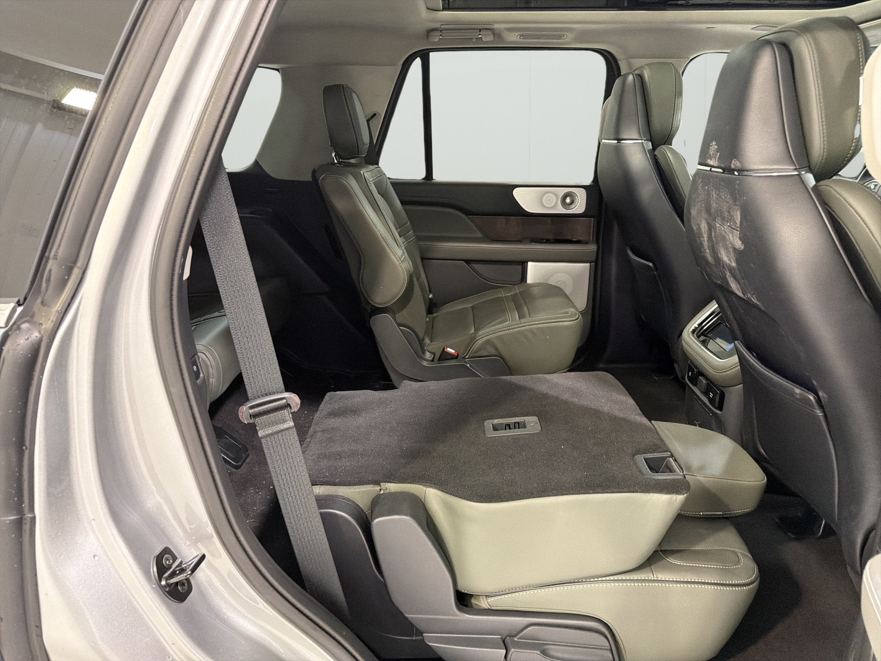 2022 Lincoln Navigator Black Label