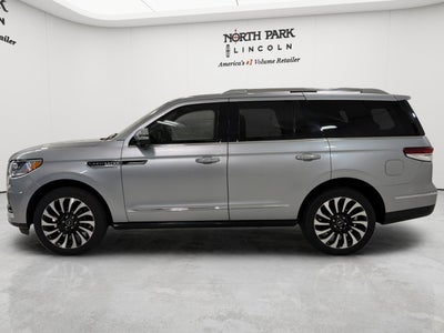 2022 Lincoln Navigator Black Label