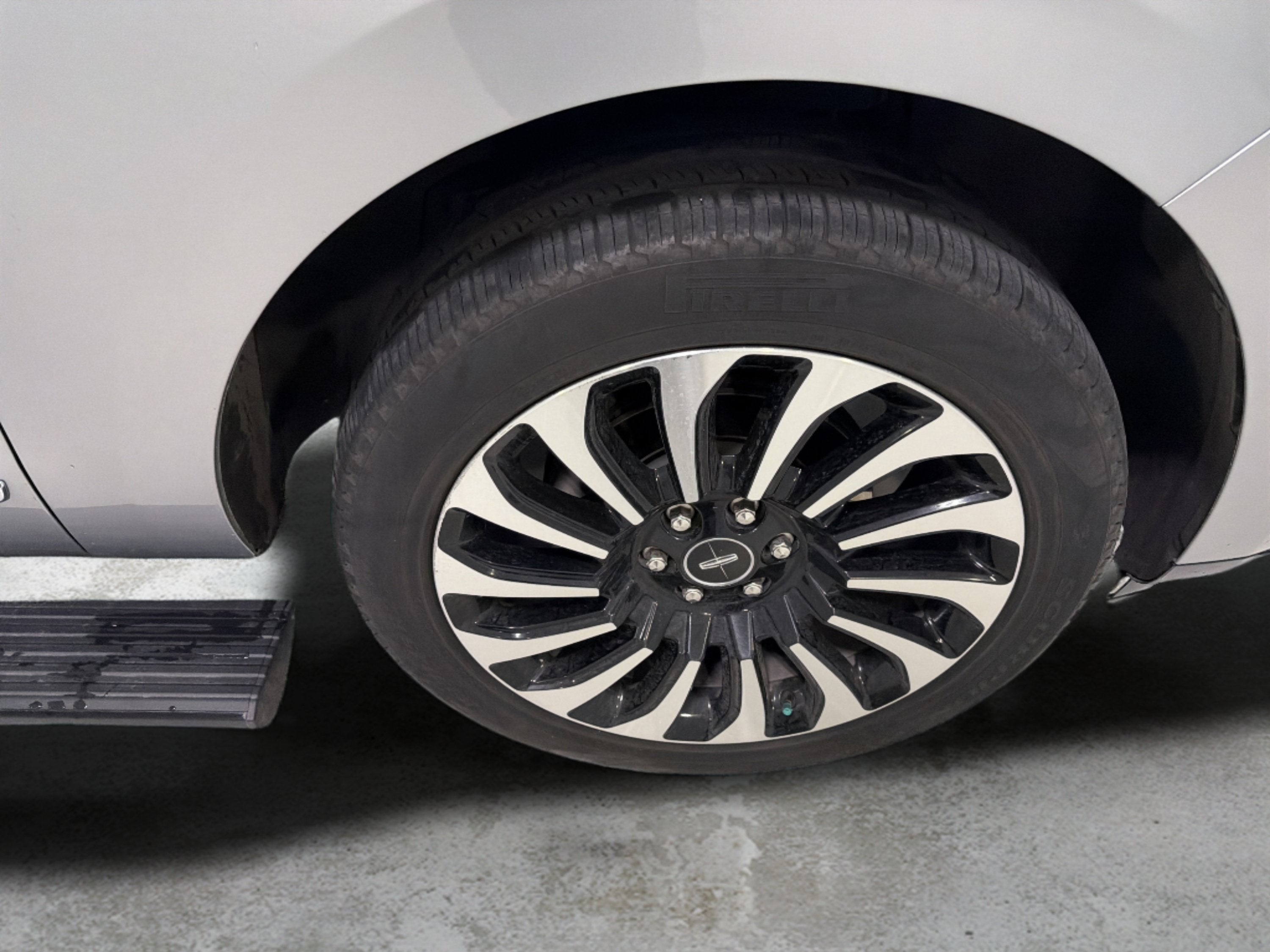 2022 Lincoln Navigator Black Label