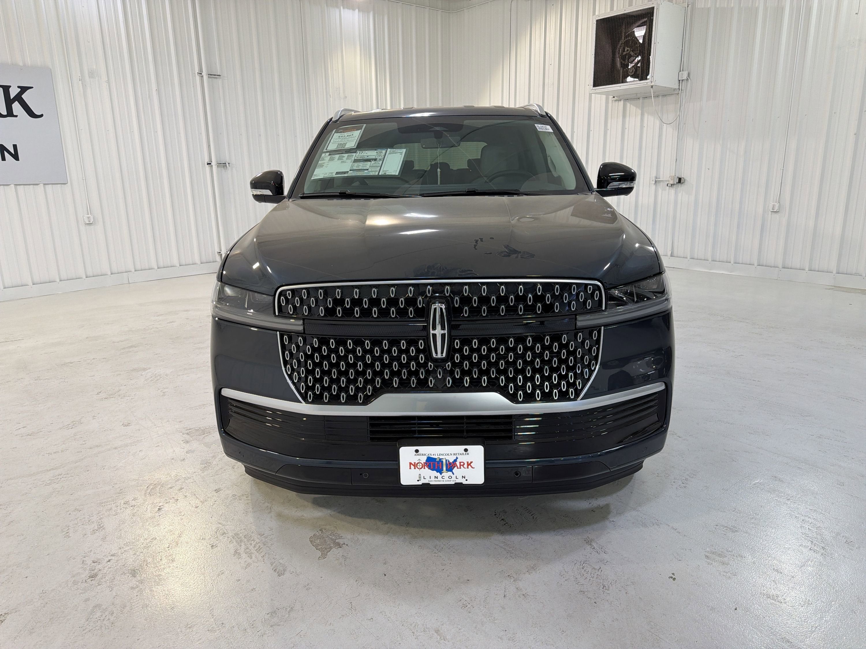 2026 Lincoln Navigator Premiere