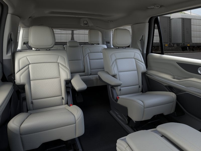 2026 Lincoln Navigator Premiere