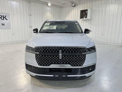 2026 Lincoln Navigator Premiere