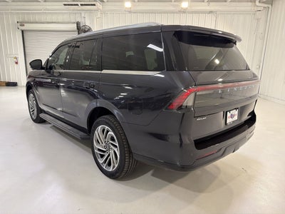 2026 Lincoln Navigator Premiere