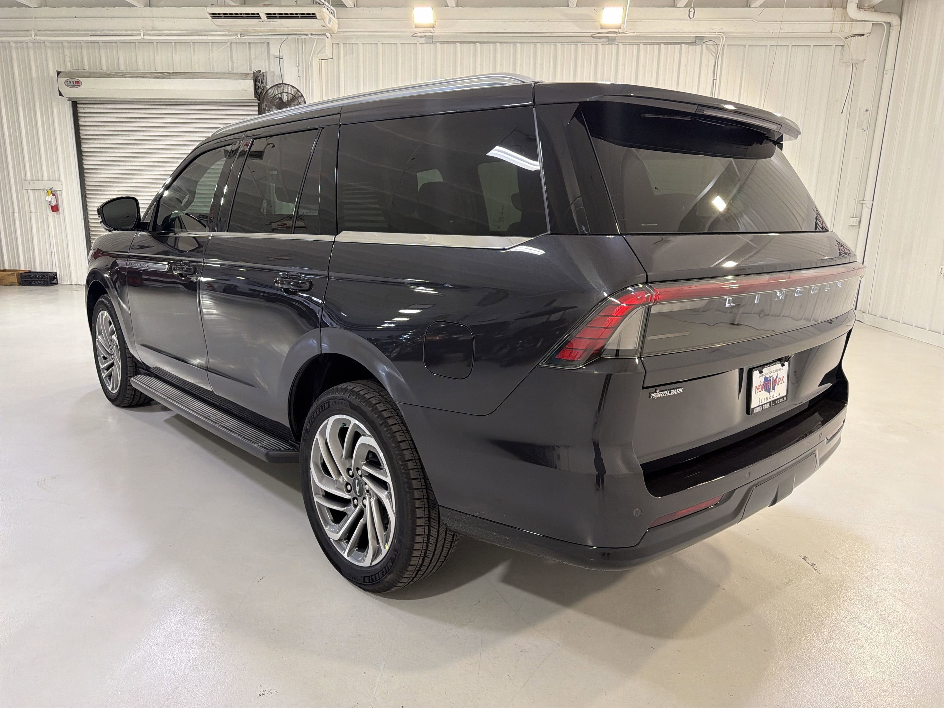 2026 Lincoln Navigator Premiere