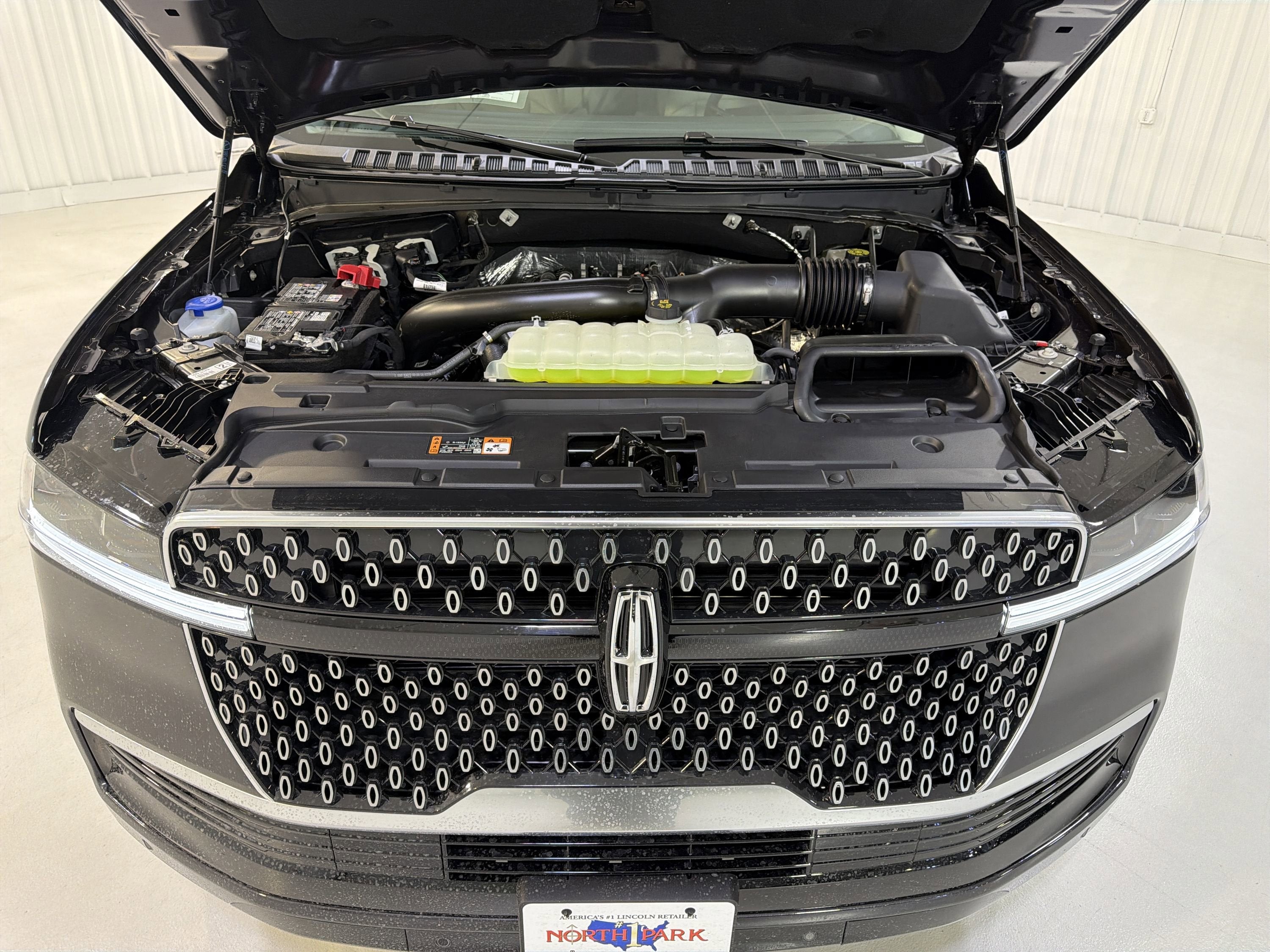 2026 Lincoln Navigator Premiere