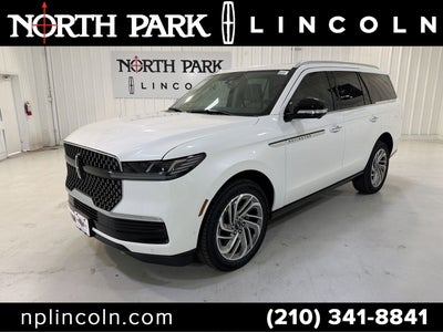 2026 Lincoln Navigator Premiere