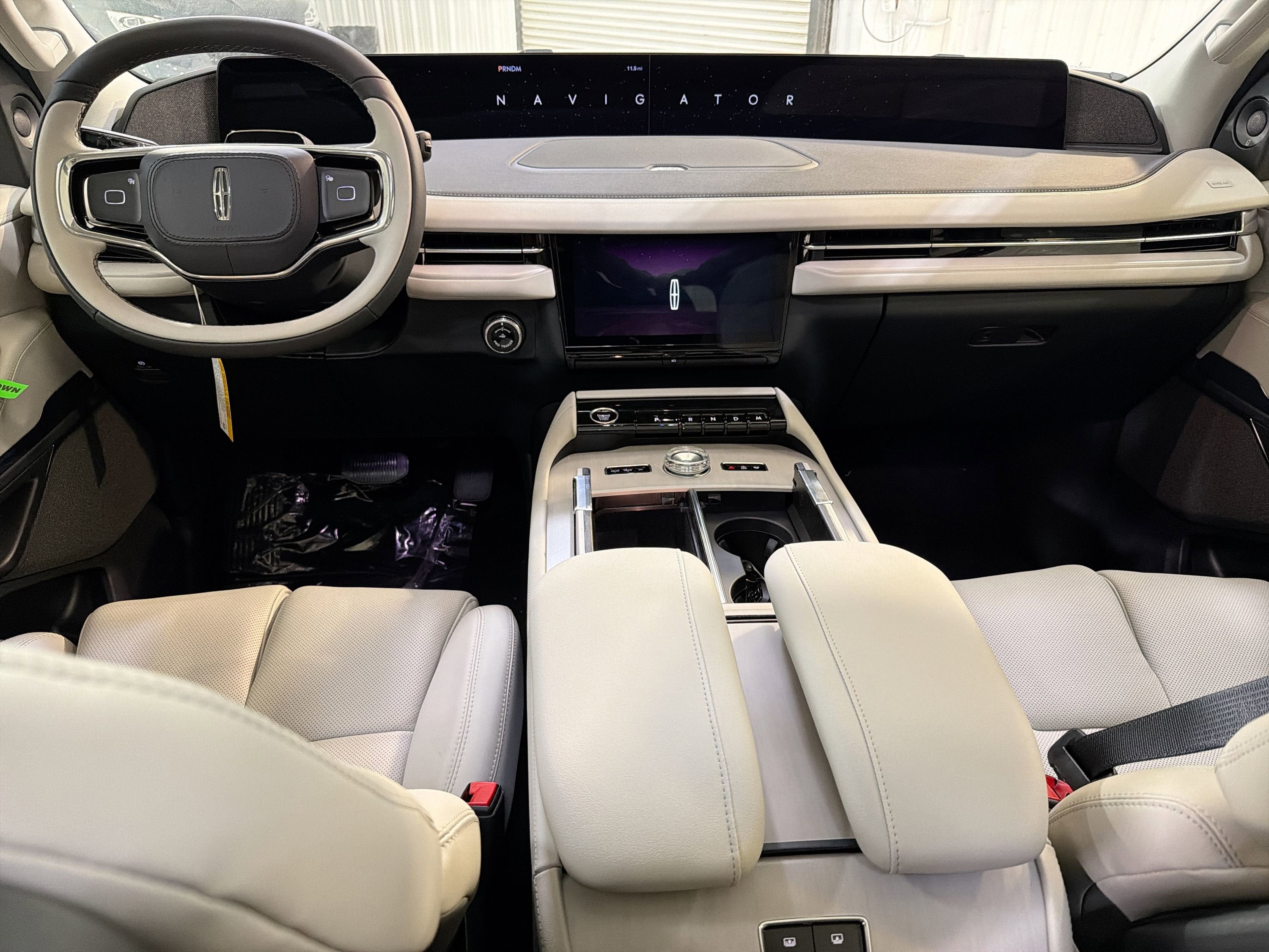 2026 Lincoln Navigator Premiere