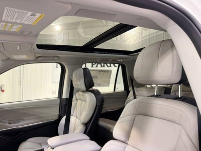 2026 Lincoln Navigator Premiere