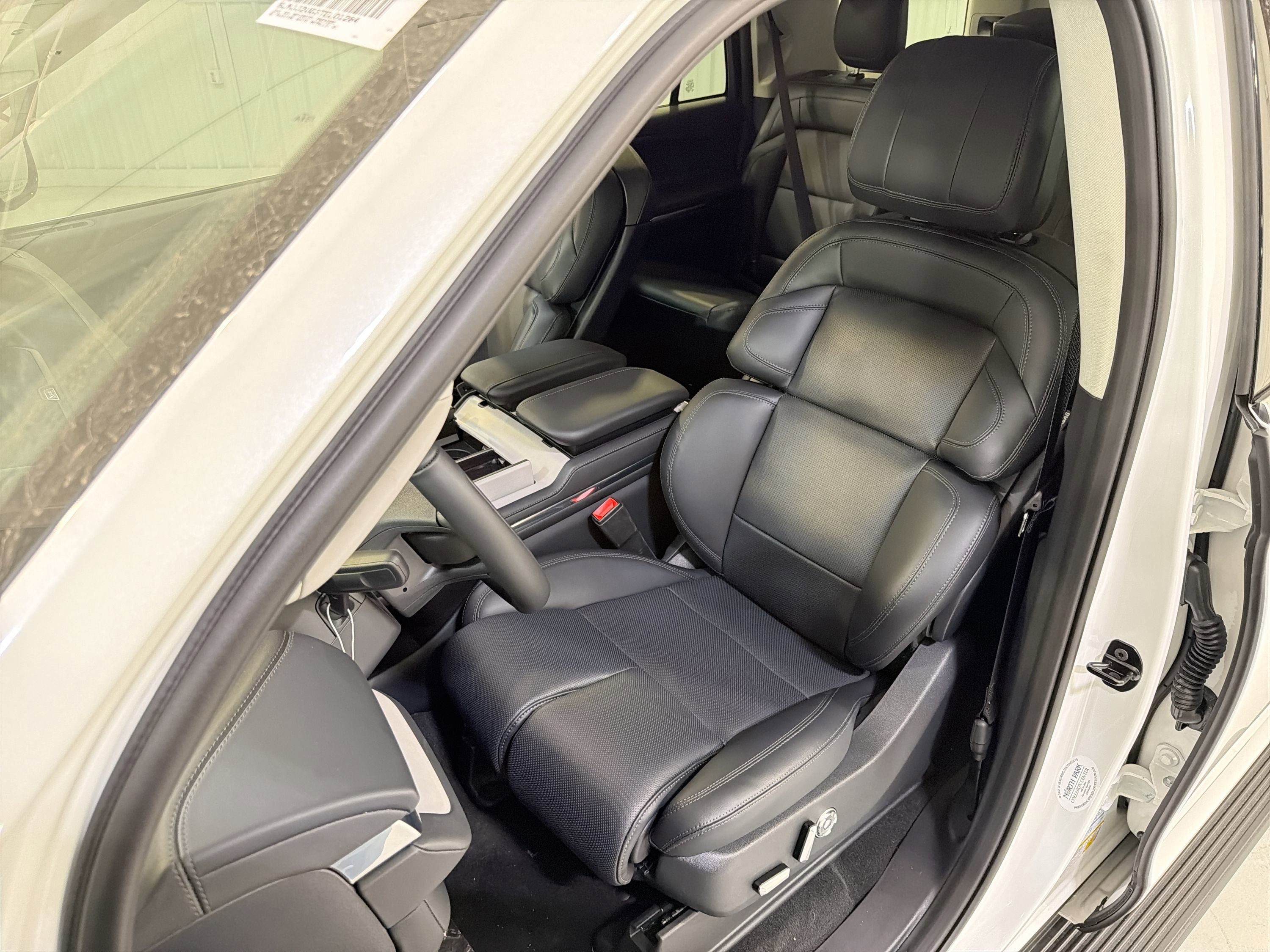 2026 Lincoln Navigator Premiere