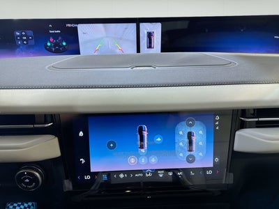 2026 Lincoln Navigator Premiere