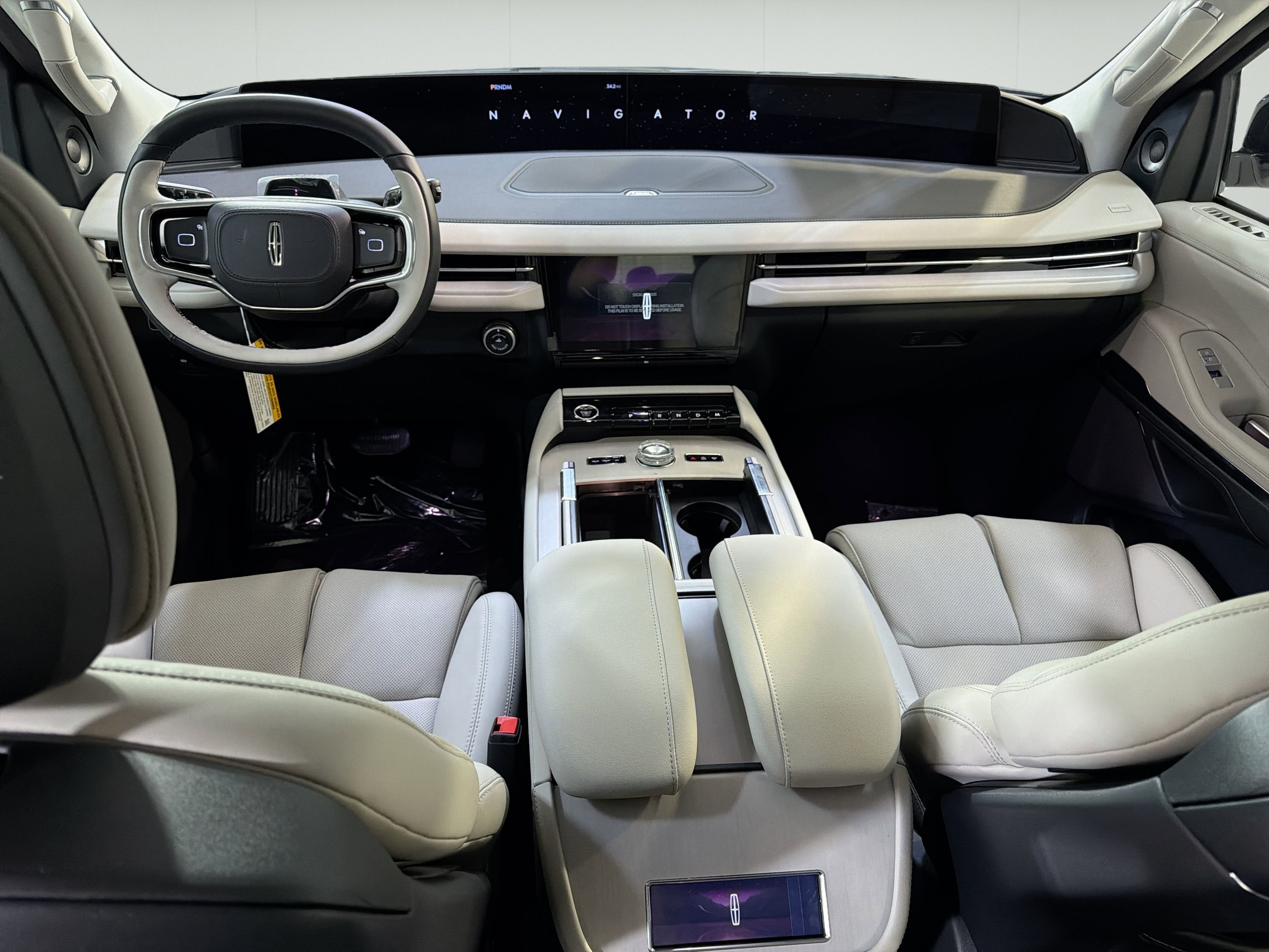 2026 Lincoln Navigator Premiere
