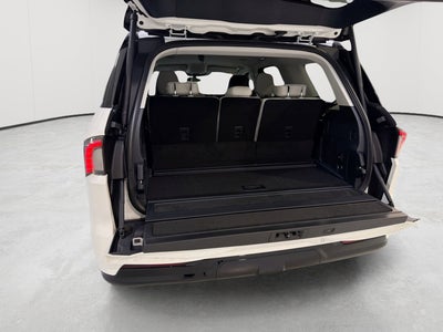 2026 Lincoln Navigator Premiere