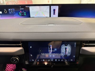 2026 Lincoln Navigator Premiere