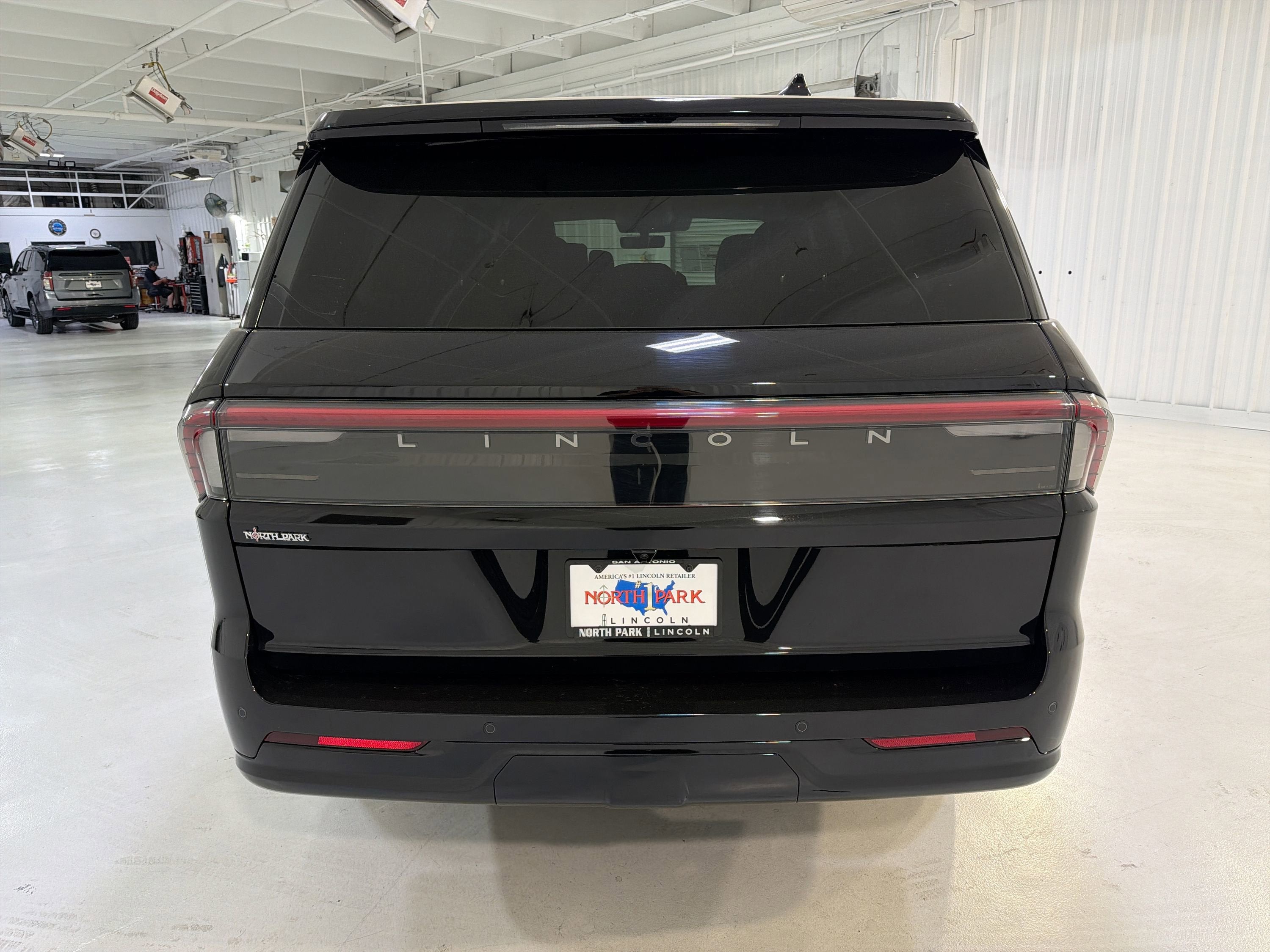 2026 Lincoln Navigator Premiere