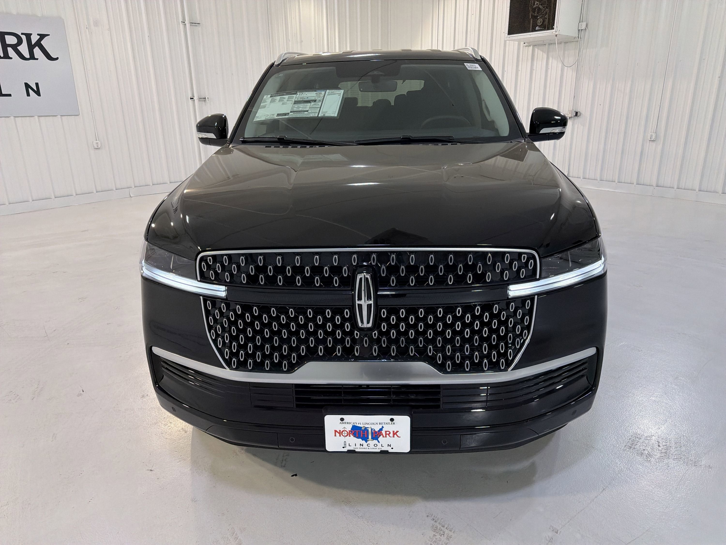 2026 Lincoln Navigator Premiere