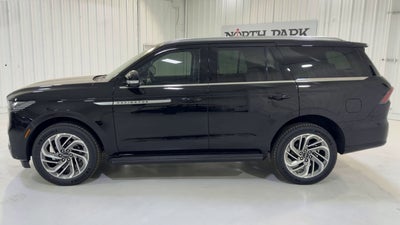 2026 Lincoln Navigator Premiere