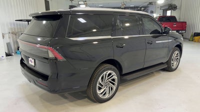 2026 Lincoln Navigator Premiere