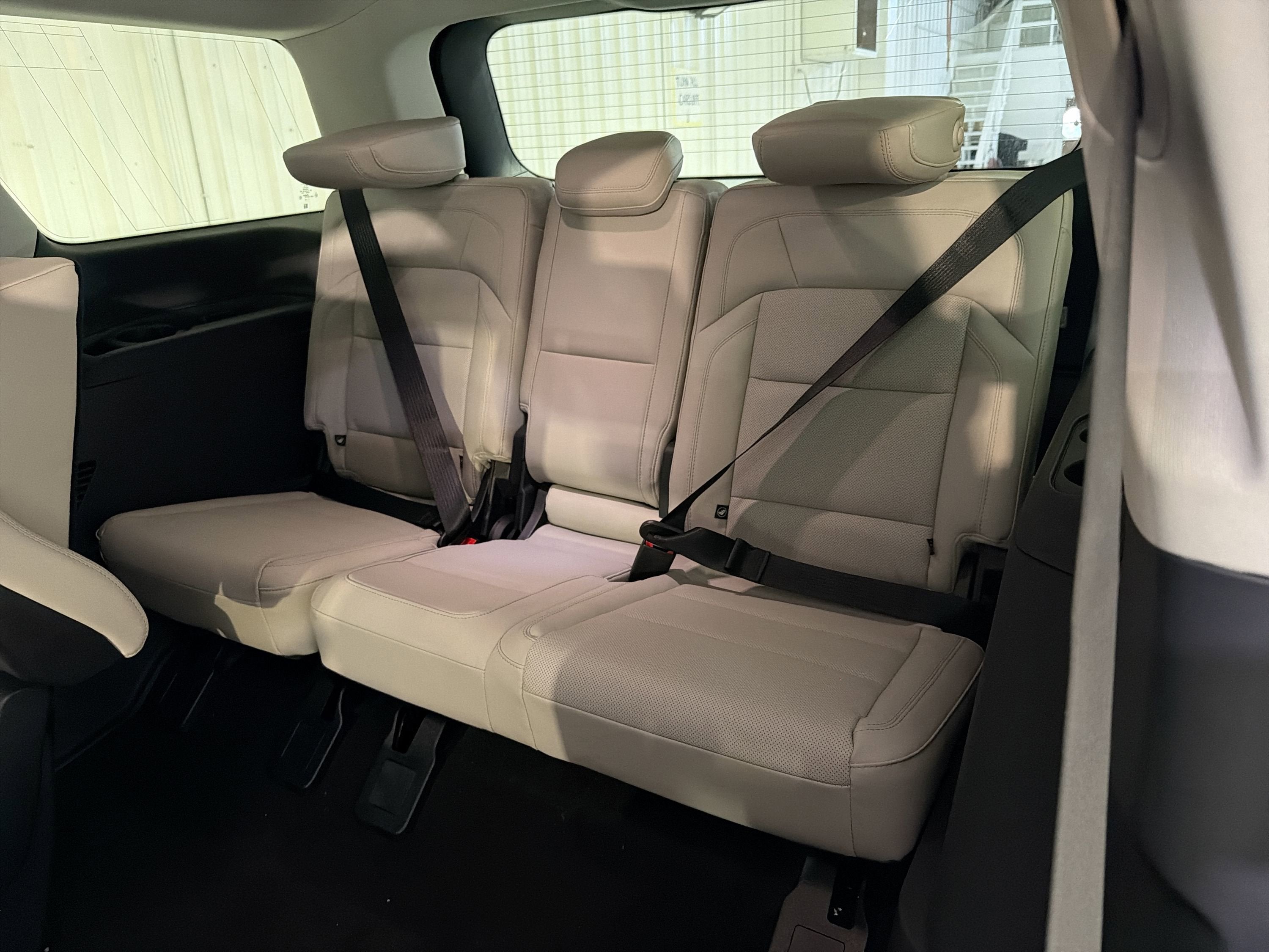 2026 Lincoln Navigator Premiere