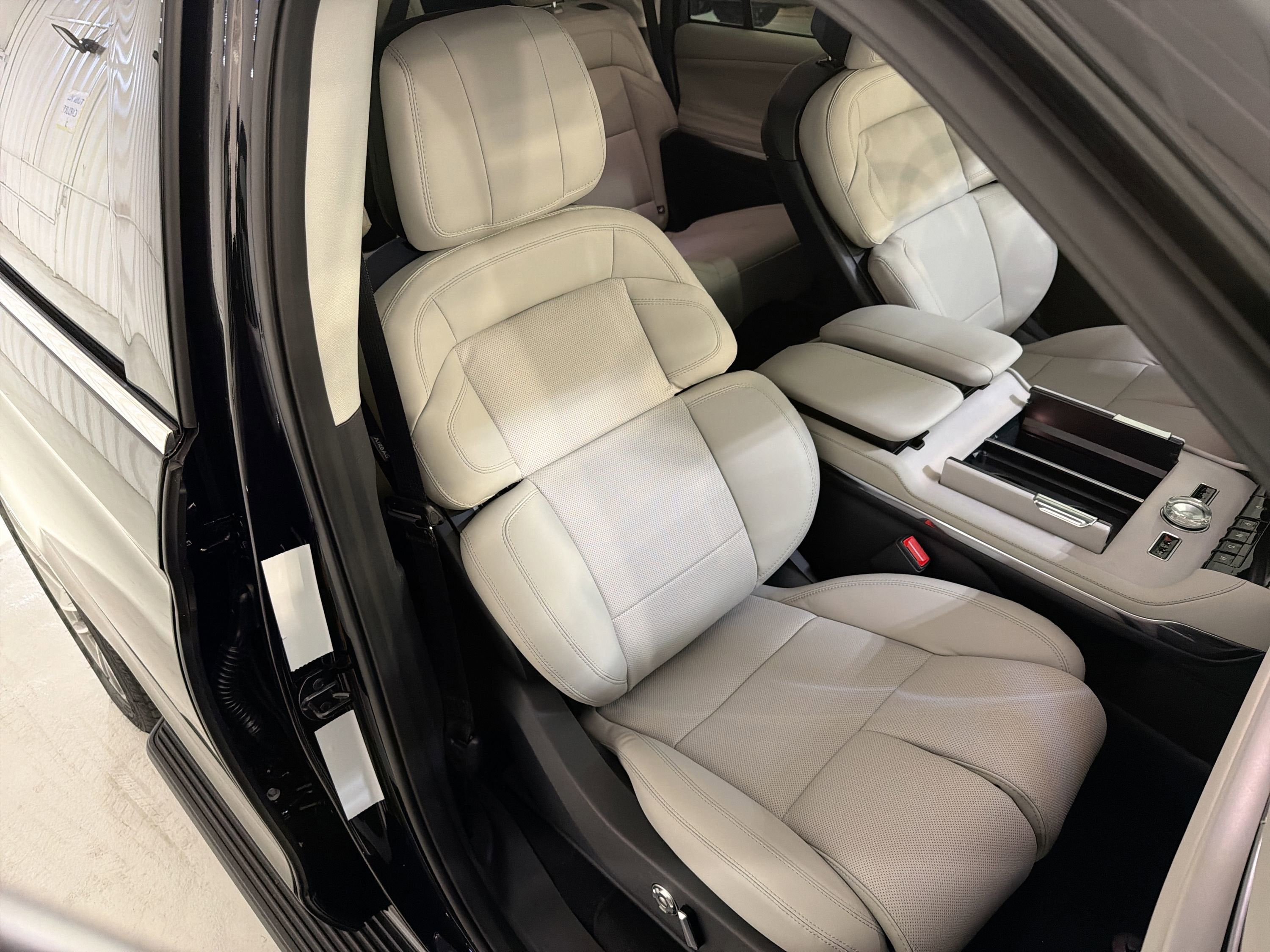2026 Lincoln Navigator Premiere