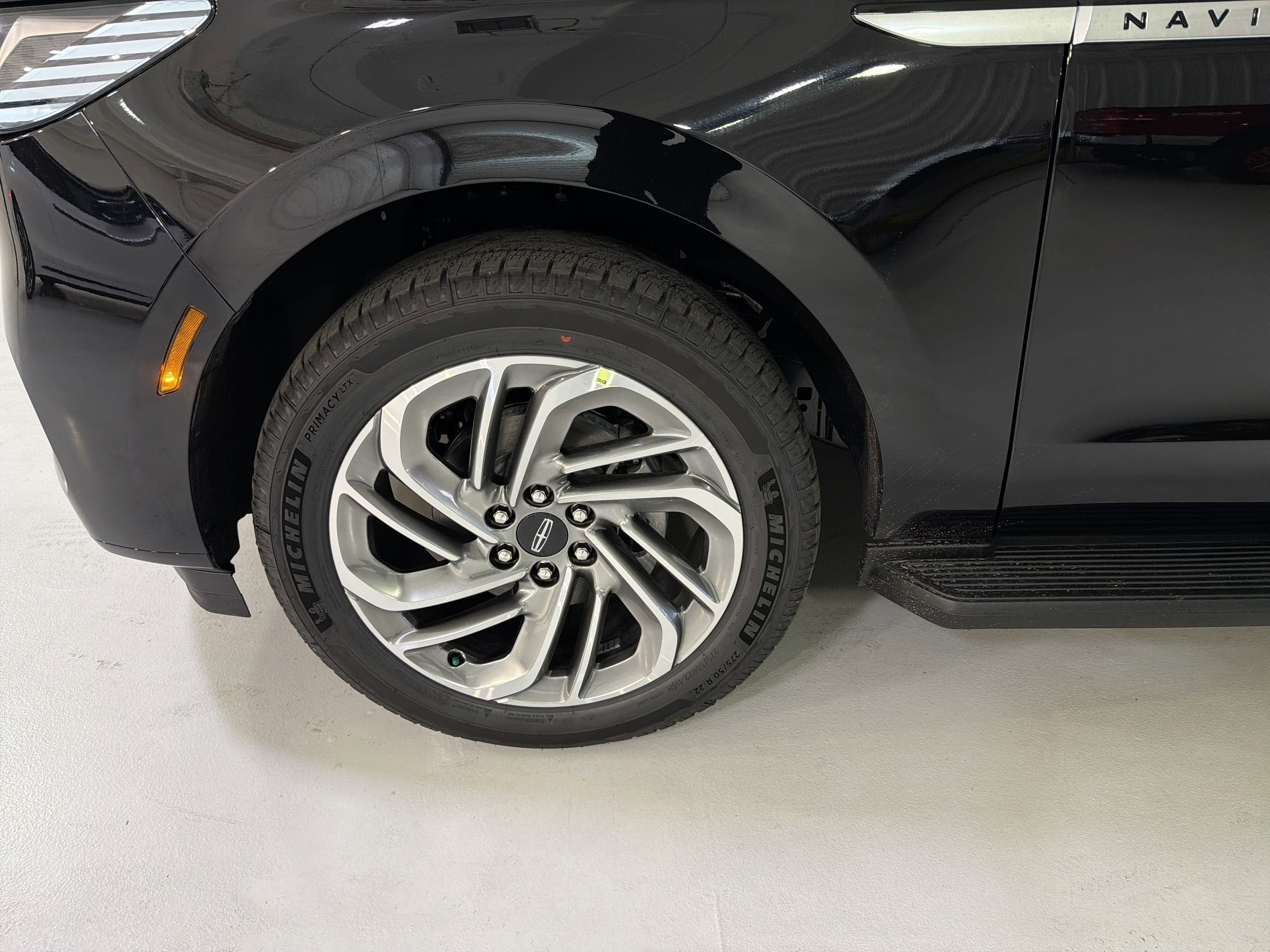 2026 Lincoln Navigator Premiere