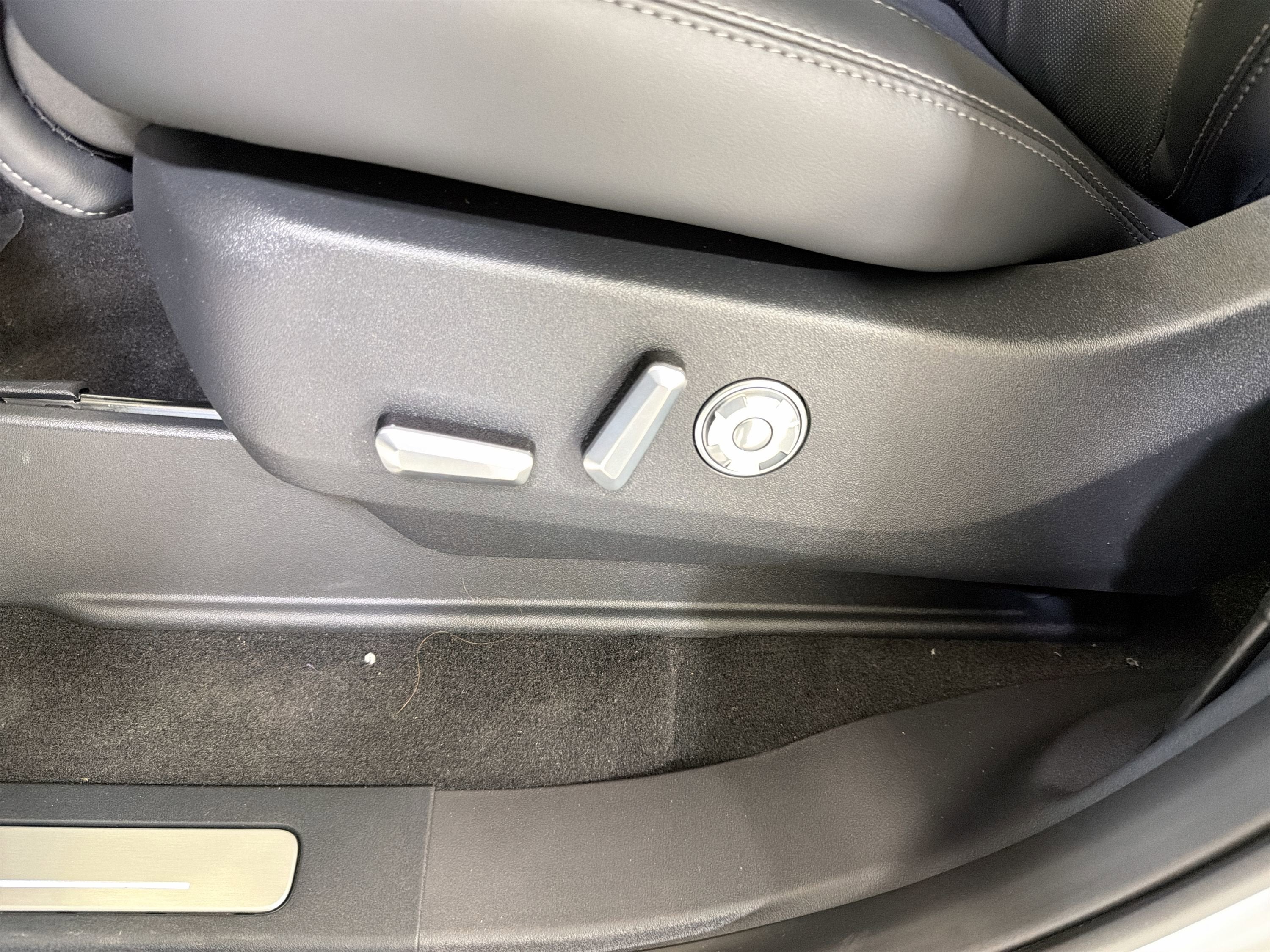 2026 Lincoln Navigator Premiere