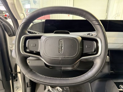 2026 Lincoln Navigator Premiere