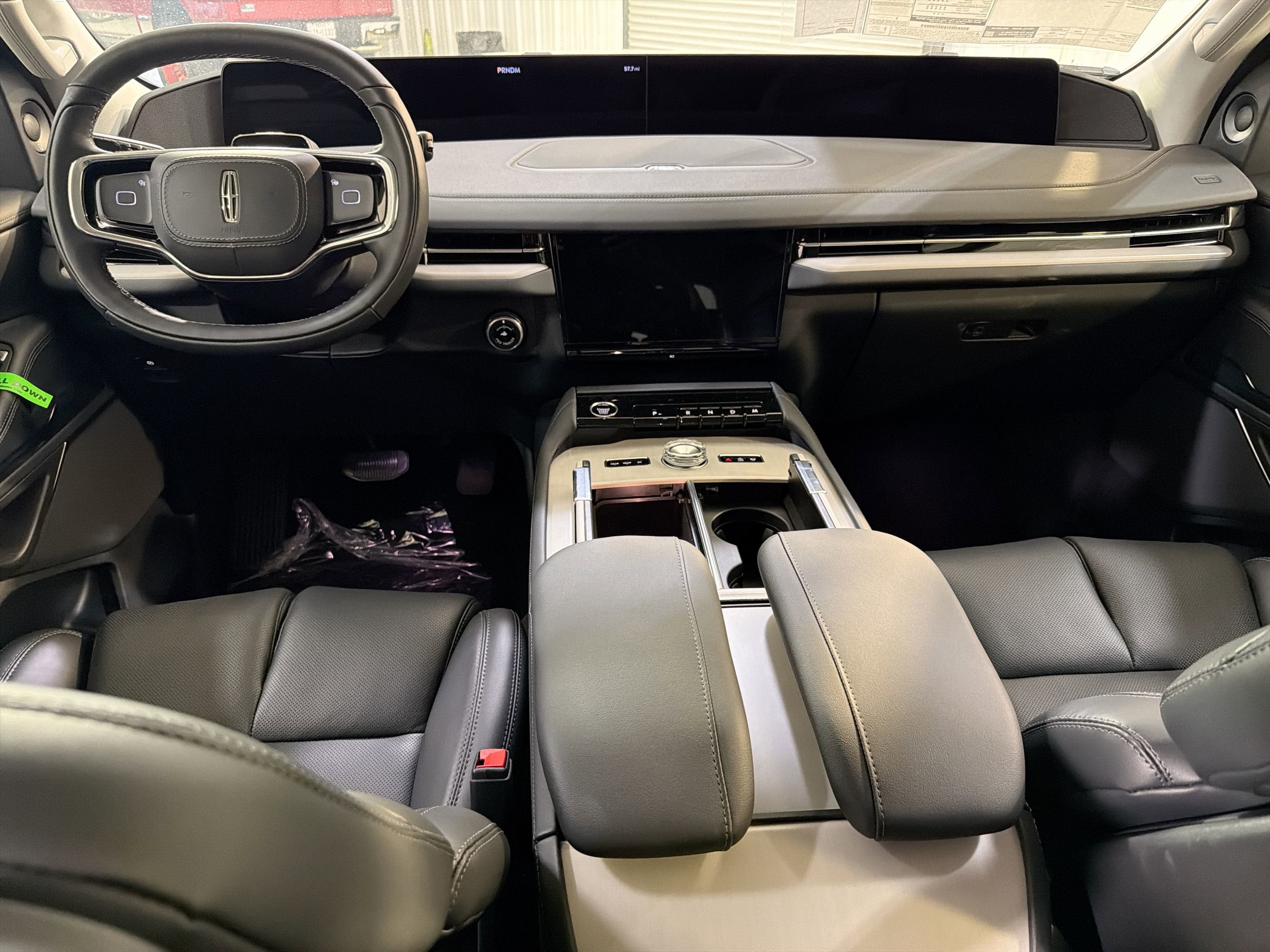 2026 Lincoln Navigator Premiere