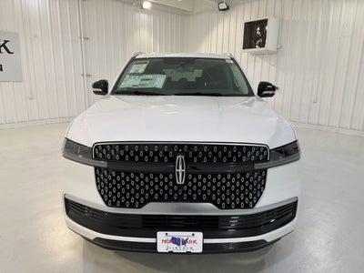 2026 Lincoln Navigator Premiere