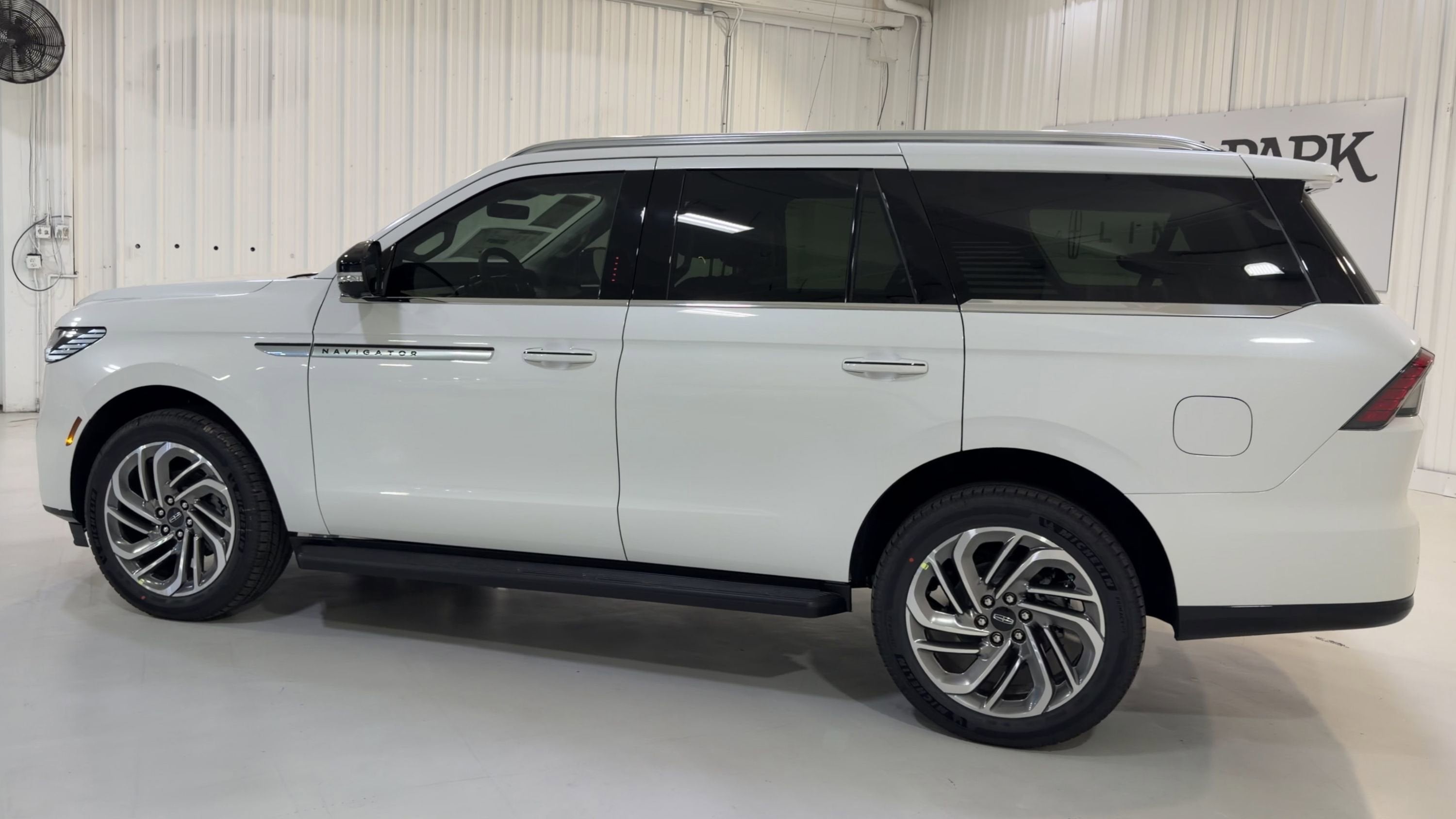 2026 Lincoln Navigator Premiere