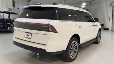 2026 Lincoln Navigator Premiere