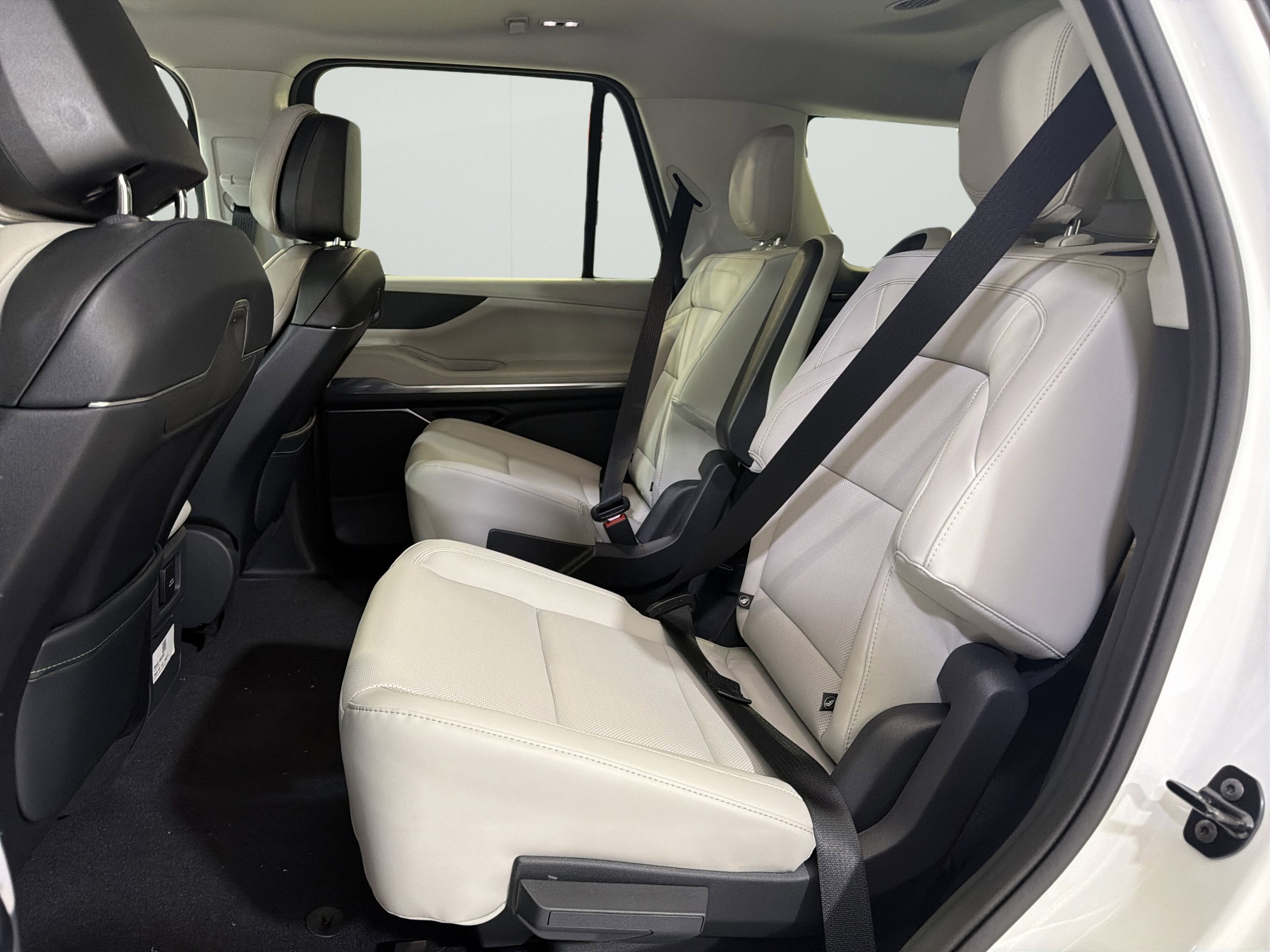 2026 Lincoln Navigator Premiere