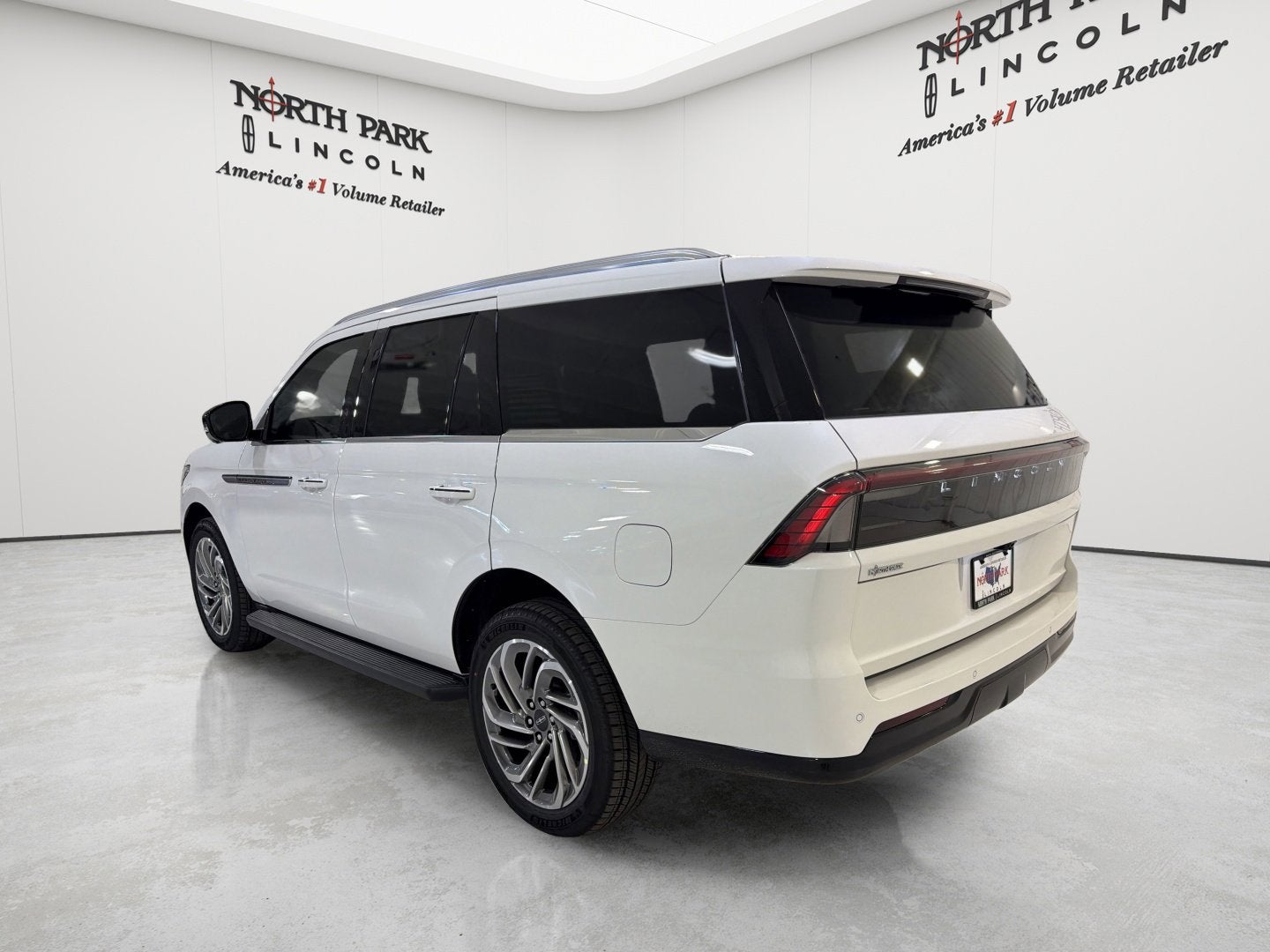 2026 Lincoln Navigator Premiere