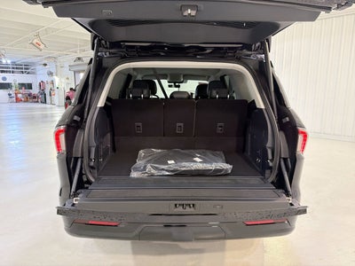 2026 Lincoln Navigator Premiere