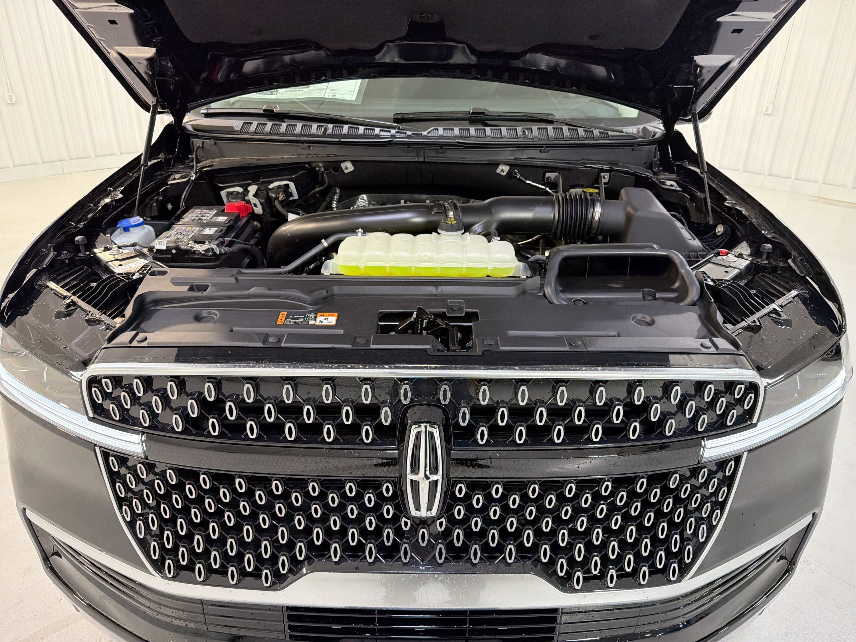 2026 Lincoln Navigator Premiere