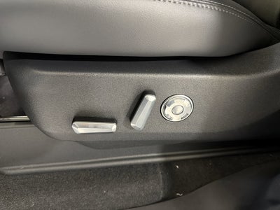 2026 Lincoln Navigator Premiere