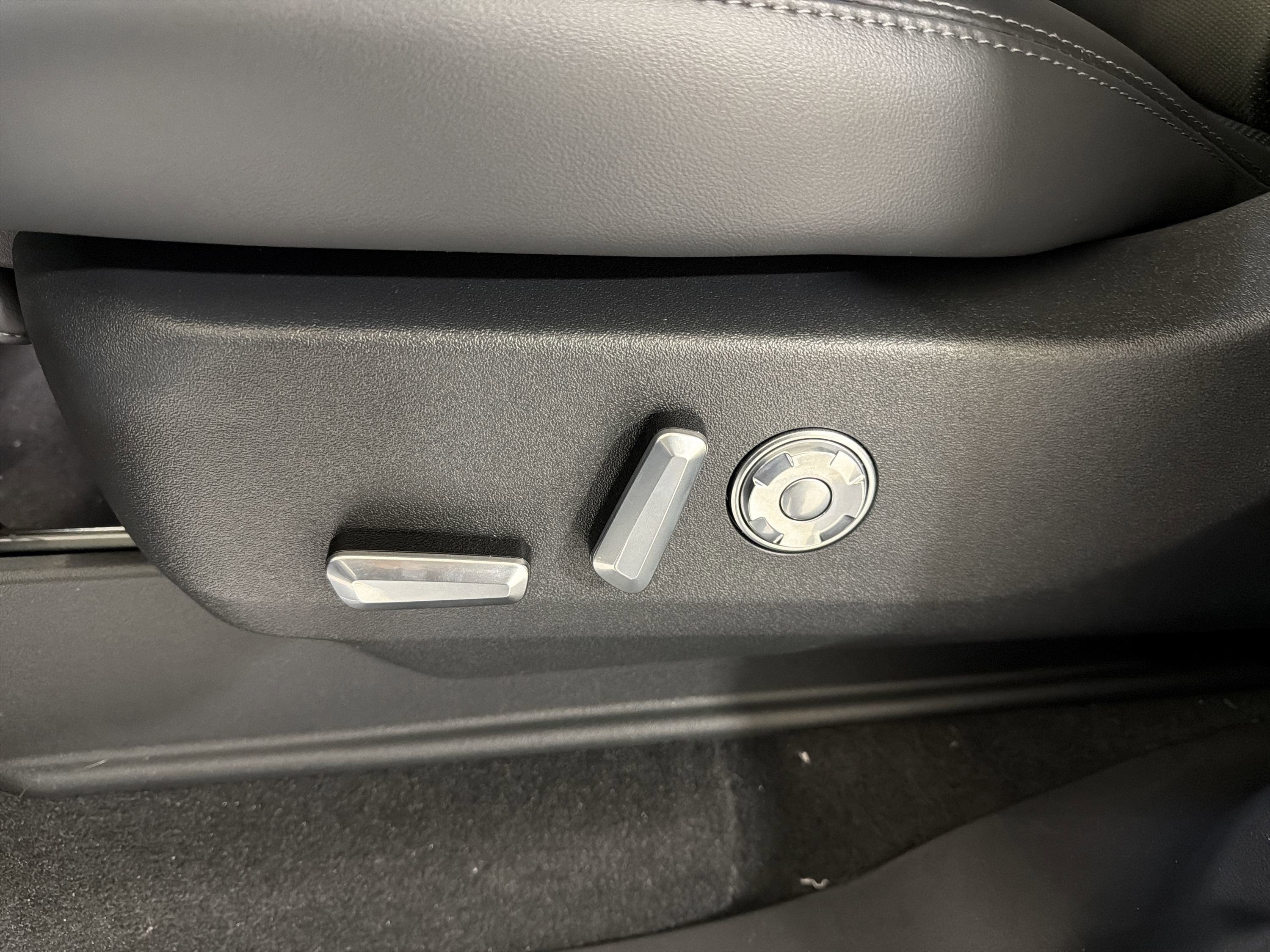 2026 Lincoln Navigator Premiere