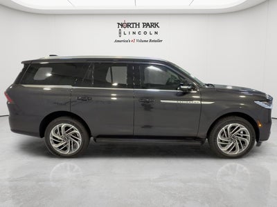 2026 Lincoln Navigator Premiere