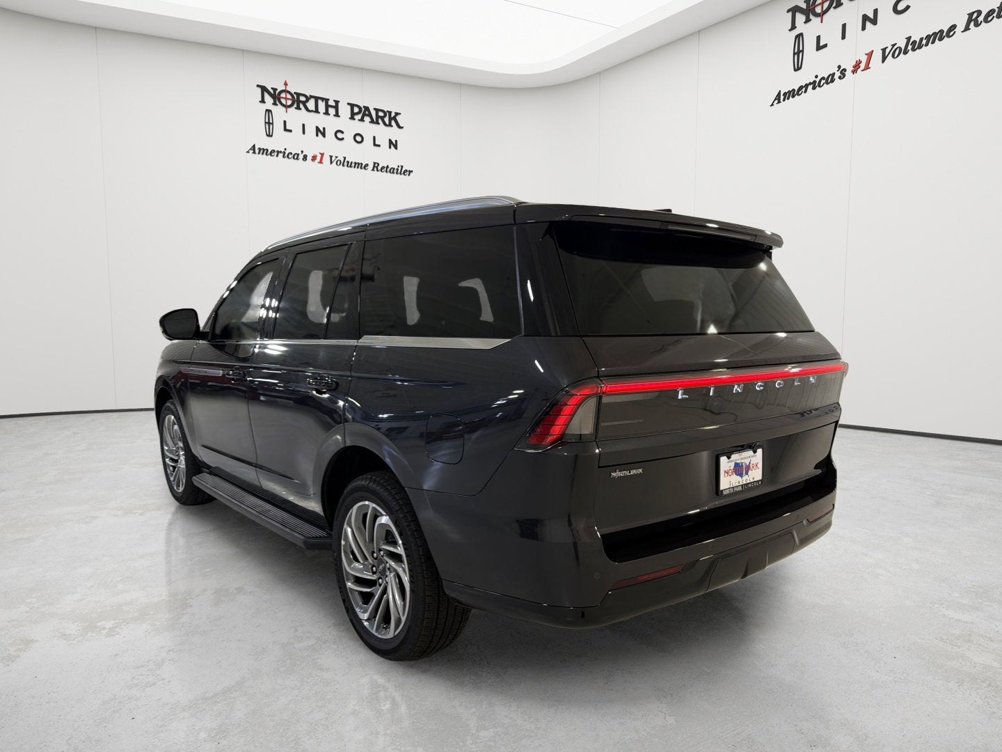2026 Lincoln Navigator Premiere