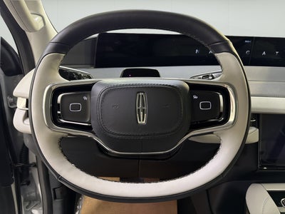 2026 Lincoln Navigator Premiere