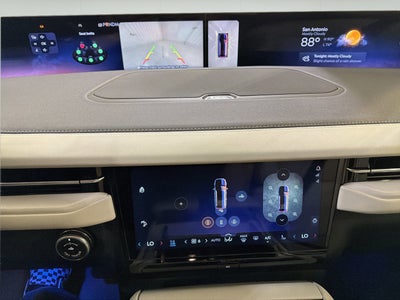 2026 Lincoln Navigator Premiere