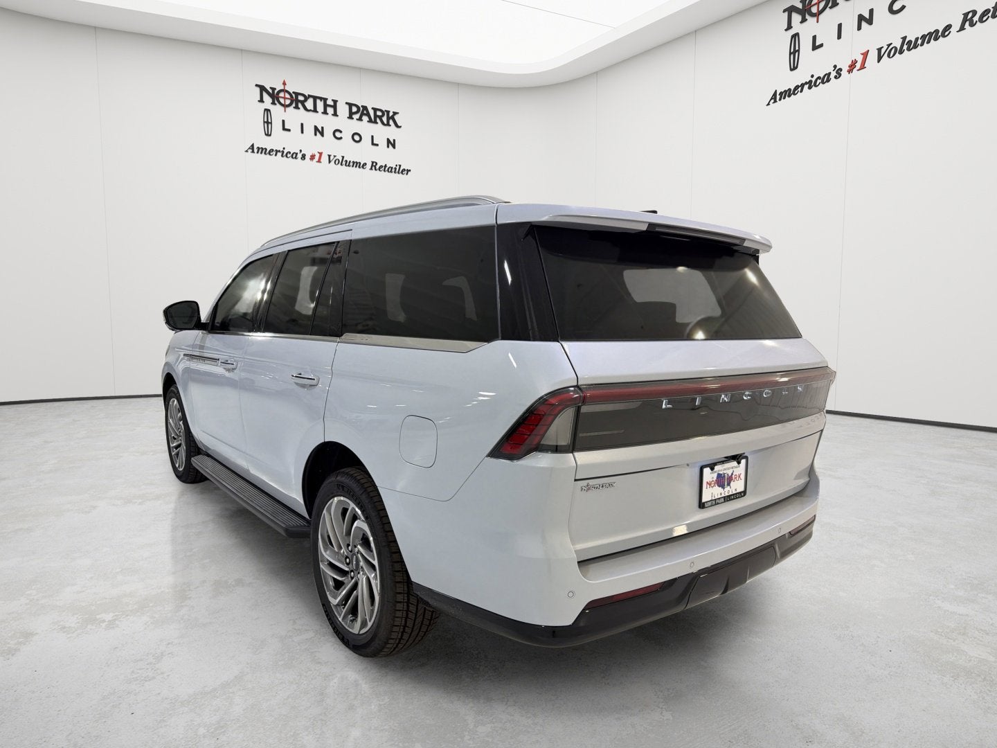 2026 Lincoln Navigator Premiere