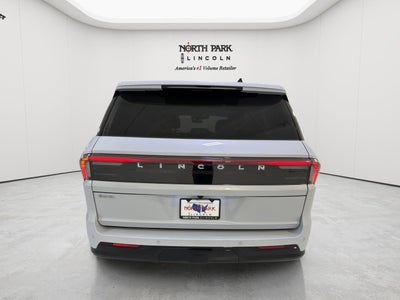 2026 Lincoln Navigator Premiere