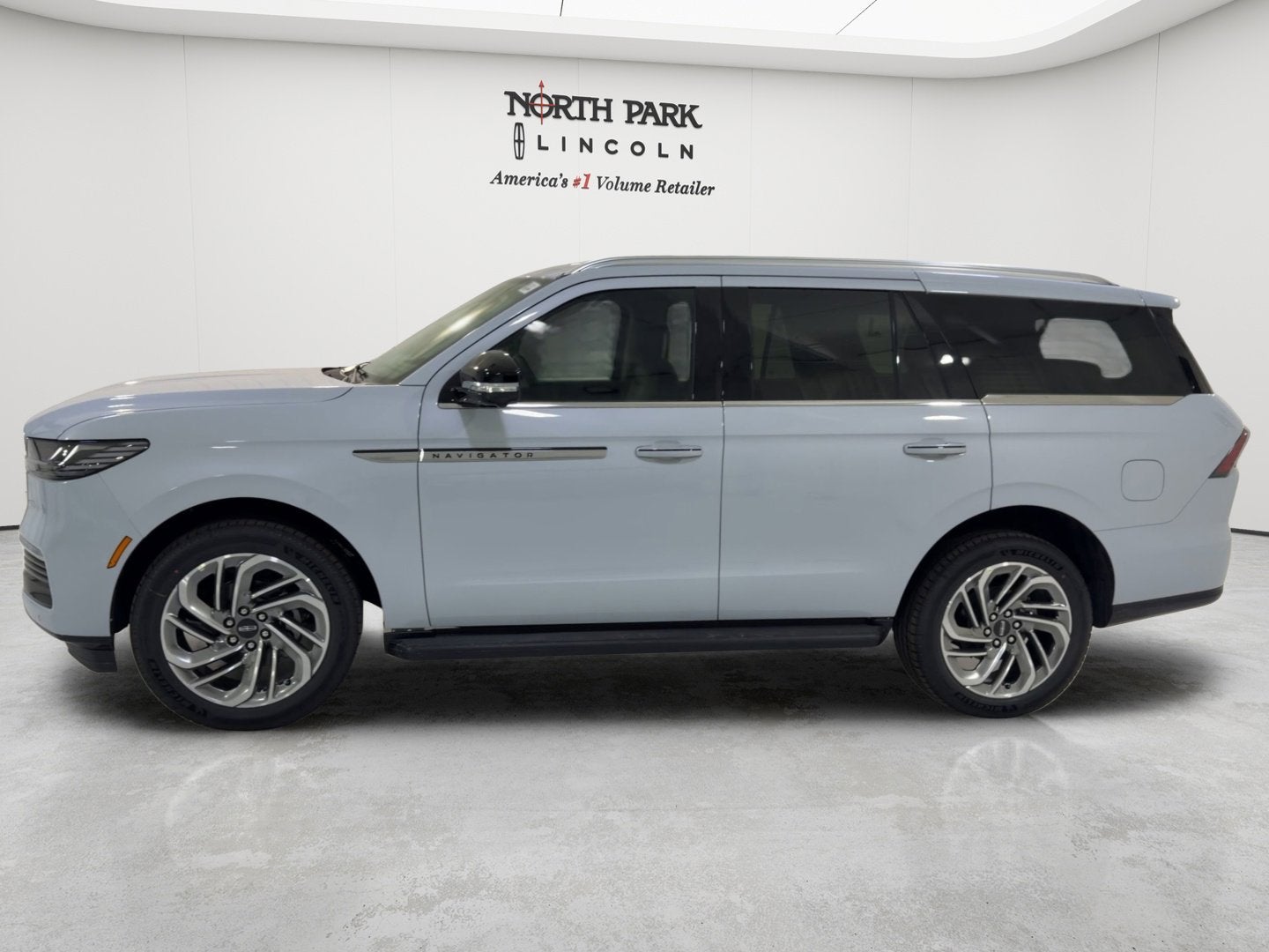 2026 Lincoln Navigator Premiere