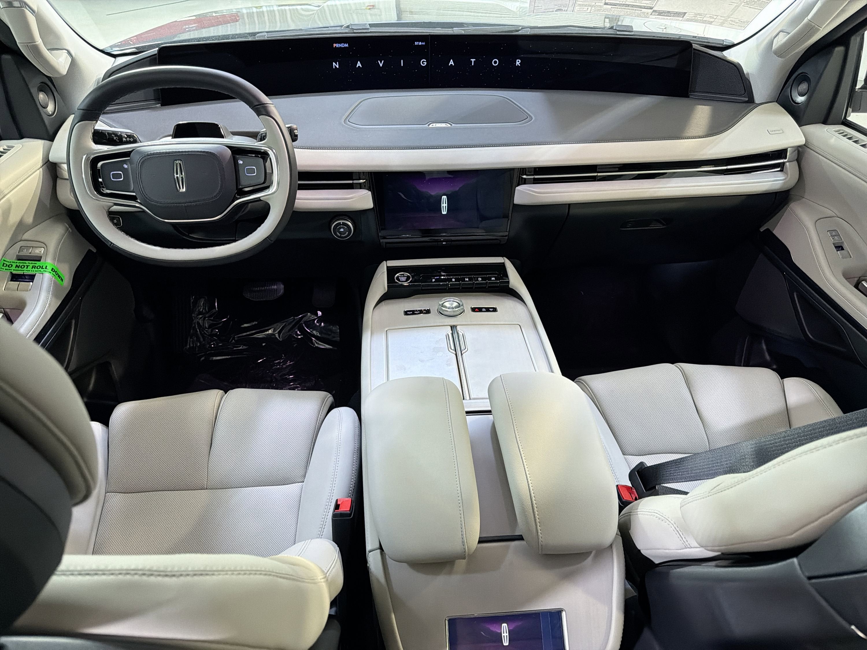2026 Lincoln Navigator Premiere