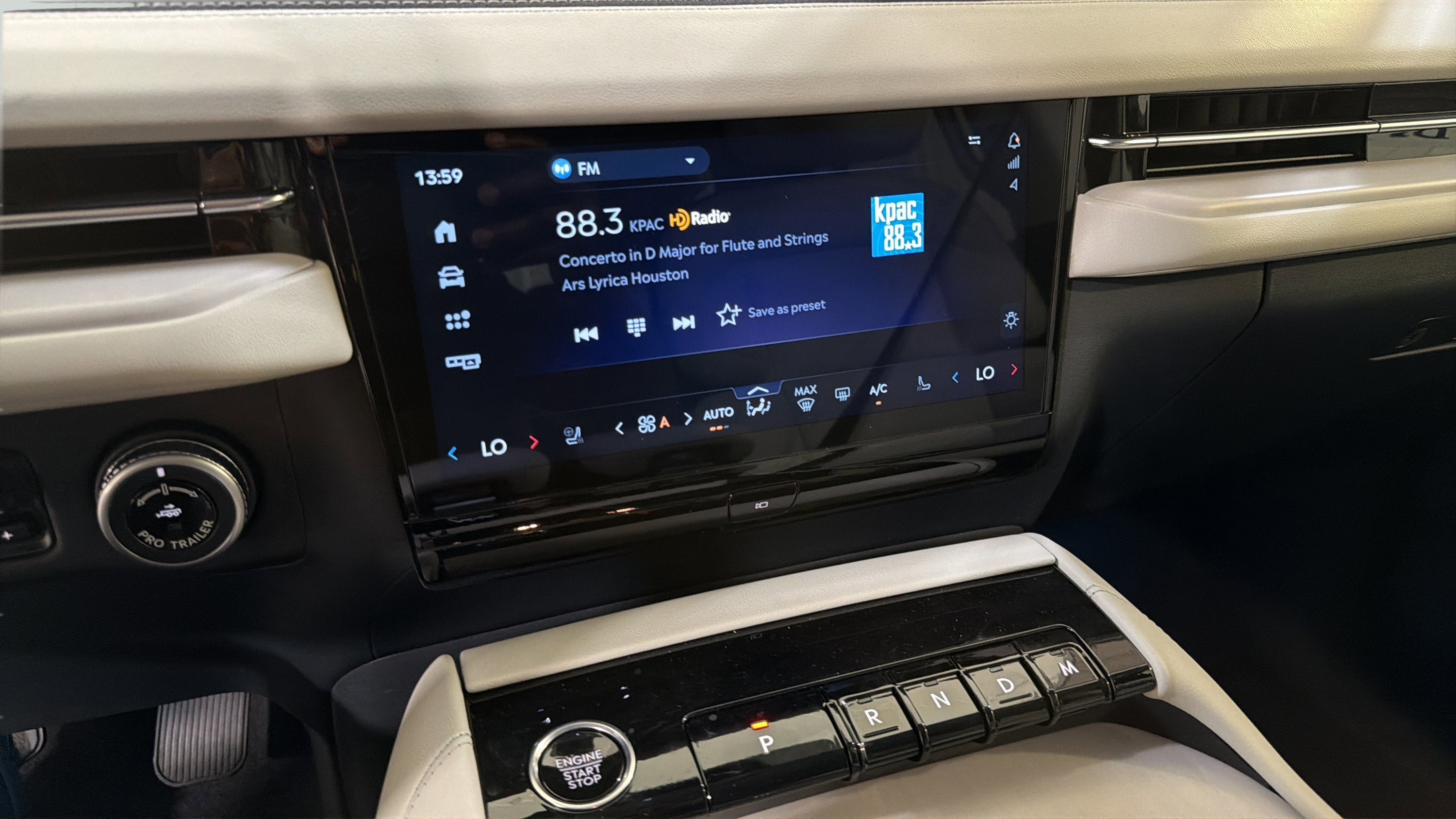 2026 Lincoln Navigator Premiere